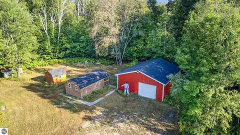 8446 Curtis Road, Hale, MI 48739