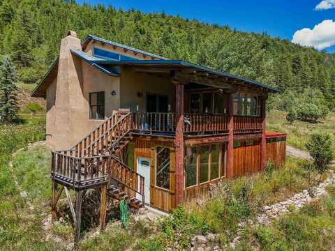 5328 Highway 518, Vadito, NM 87579