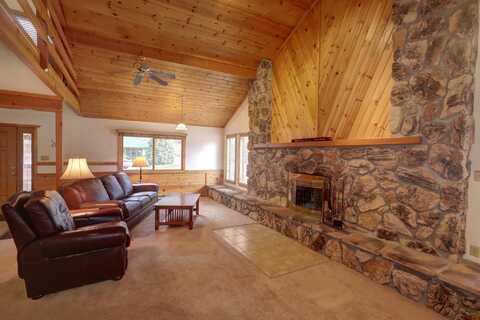 901 Tenderfoot Ct, Red River, NM 87558