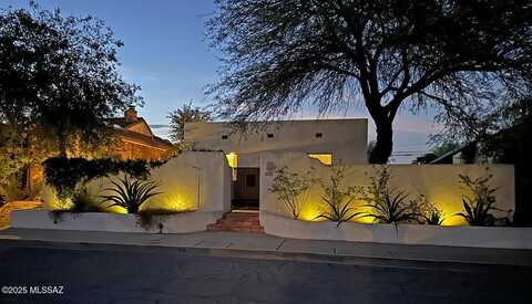 2233 E 2nd Street, Tucson, AZ 85719