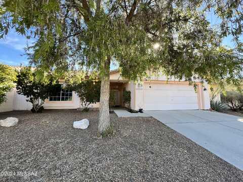 3425 W Desert Bend Loop, Tucson, AZ 85742