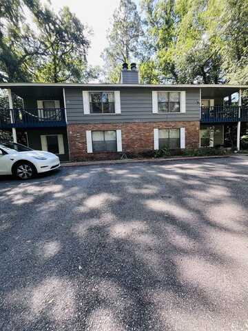 581 Holyoke Drive unit: D, Tallahassee, FL 32301