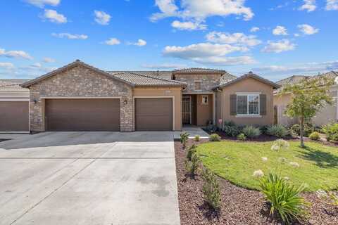 3432 N Atwood Court, Visalia, CA 93291