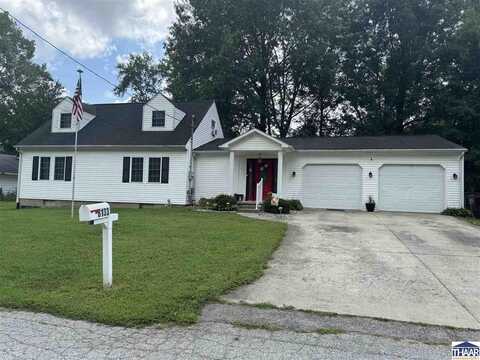 8133 E Gospel Grove Avenue, Terre Haute, IN 47803