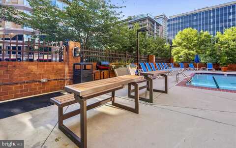 1001 N RANDOLPH STREET, ARLINGTON, VA 22201