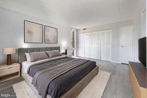 2600 INDIAN DRIVE, ALEXANDRIA, VA 22303