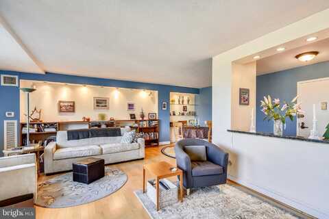 501 SLATERS LANE, ALEXANDRIA, VA 22314