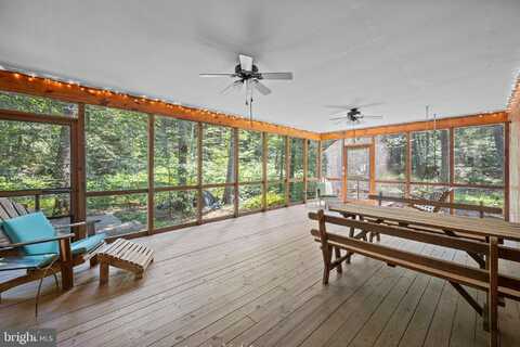 1160 MOUNT HOPE ROAD, FAIRFIELD, PA 17320