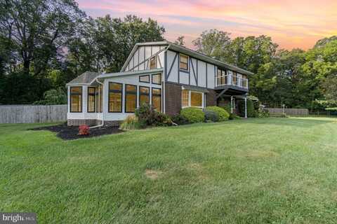 965 N COLLEGE STREET, MYERSTOWN, PA 17067