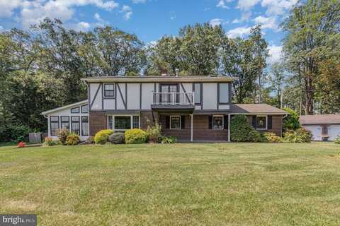 965 N COLLEGE STREET, MYERSTOWN, PA 17067