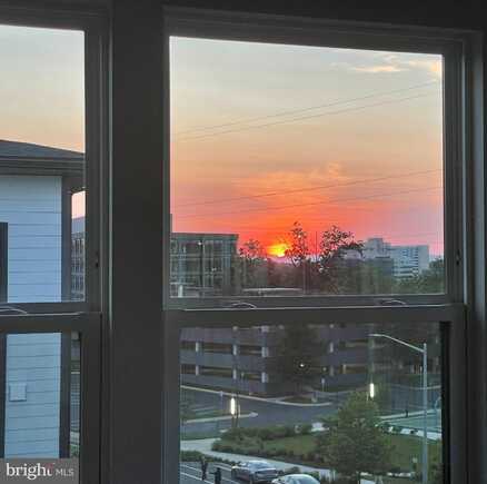 12850 MOSAIC PARK WAY, HERNDON, VA 20171