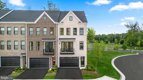 42129 SHINING STAR SQUARE, ASHBURN, VA 20148