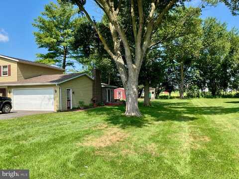 9 BUCH MILL ROAD, LITITZ, PA 17543