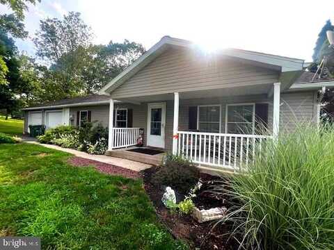 1106 MOYERS STATION ROAD, PINE GROVE, PA 17963