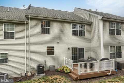 782 OAK LEAF LANE, HARRISBURG, PA 17111