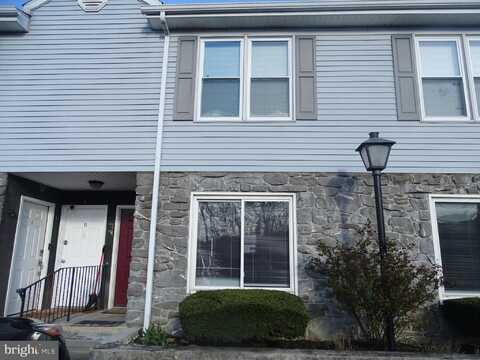 711 HILL ROAD, WERNERSVILLE, PA 19565