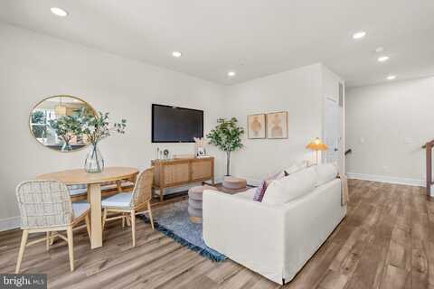 43176 FARRINGDON SQUARE, BROADLANDS, VA 20148