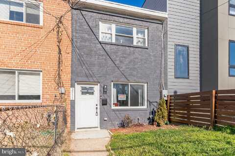 2511 WEST STREET SE, WASHINGTON, DC 20020