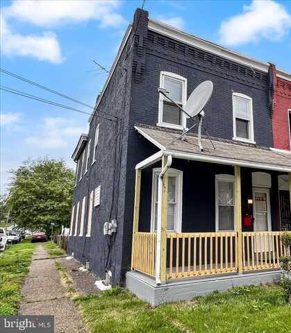 2630 W 6TH STREET, CHESTER, PA 19013
