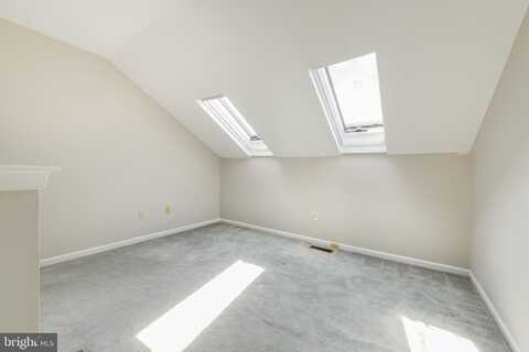 82 BUNKER HILL, CHESTERBROOK, PA 19087