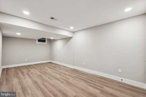 1510 POWELLS TAVERN PLACE, HERNDON, VA 20170