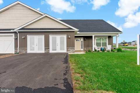 356 DRIPPING SPRING DRIVE, HEDGESVILLE, WV 25427