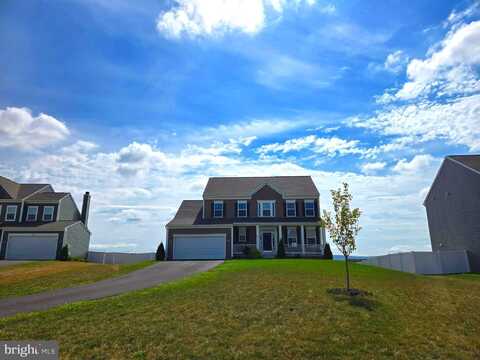 194 LADYSTHUMB CIRCLE, CHARLES TOWN, WV 25414