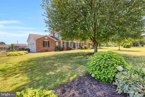 303 TENNESSEE AVENUE, ELIZABETHVILLE, PA 17023