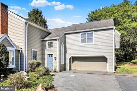 1914 MEADOW LANE, WYOMISSING, PA 19610