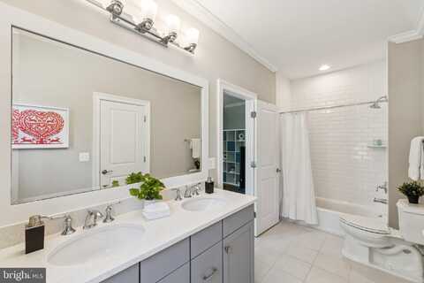 2354 N QUEBEC STREET, ARLINGTON, VA 22207