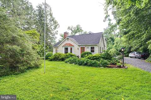 423 W COLONIAL HIGHWAY, HAMILTON, VA 20158
