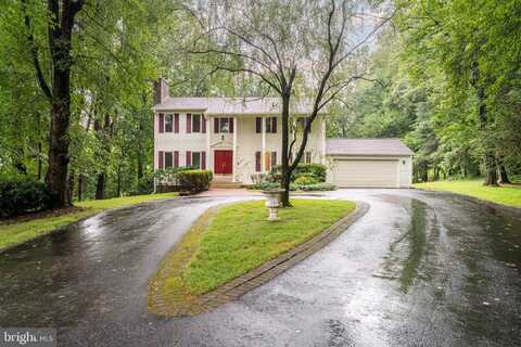 10518 BREVITY DRIVE, GREAT FALLS, VA 22066