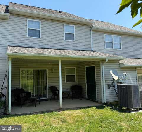 301 BARRINGTON DRIVE, READING, PA 19607