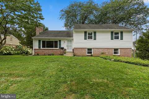 433 SPRING DRIVE, MILLERSVILLE, PA 17551