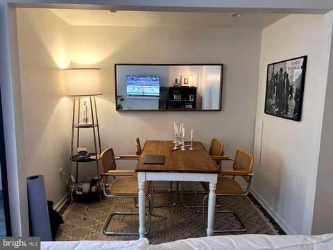 1322 T STREET NW, WASHINGTON, DC 20009