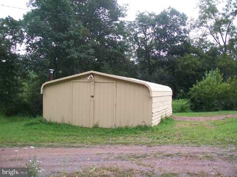 1442 FELLER DRIVE, LEVELS, WV 25431