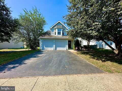 40 WESLEY LANE, BURLINGTON, NJ 08016