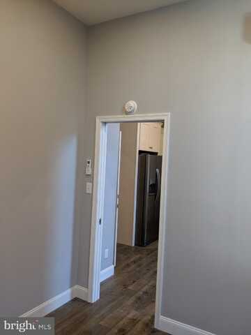 13 N 4TH AVE, ROYERSFORD, PA 19468