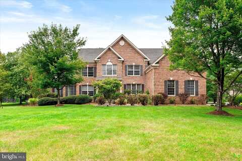 6 SLEEPY HOLLOW COURT, ALLENTOWN, NJ 08501