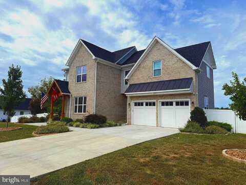 347 MOONSTONE DRIVE, KEARNEYSVILLE, WV 25430
