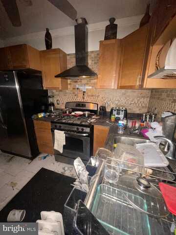 506 N PATTERSON PARK AVENUE, BALTIMORE, MD 21205