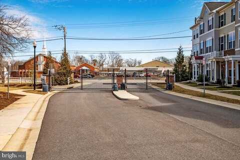 7808 FIVE OAKS COURT, GLEN BURNIE, MD 21061