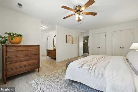 123 SNOWY OWL DRIVE, SILVER SPRING, MD 20901