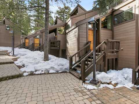 6138 Feather Ridge, Truckee, CA 96161