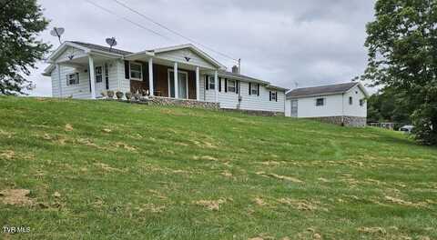 220 Gillispie Road, Pounding Mill, VA 24637