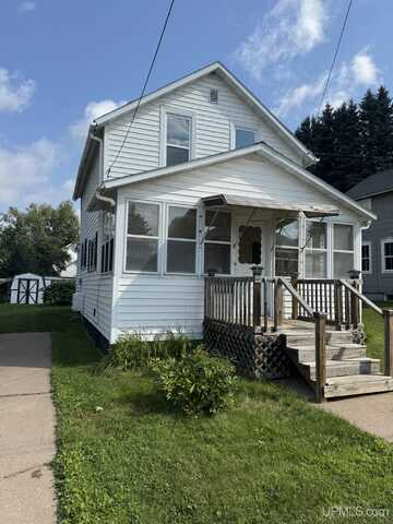 514 E Main, Iron Mountain, MI 49801