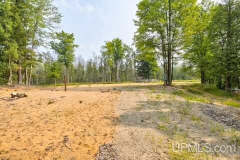 N4052 S-1, Wallace, MI 49893