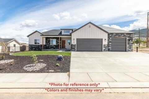 4211 N Tomahawk DR, Enoch, UT 84721