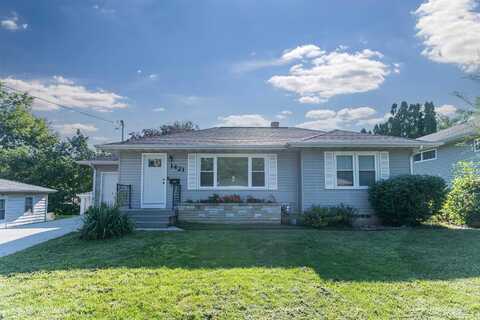 1421 Denver Street, Waterloo, IA 50702