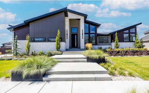 504 S 1375 W, Farmington, UT 84025